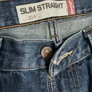 33x34 Levi’s Slim Straight